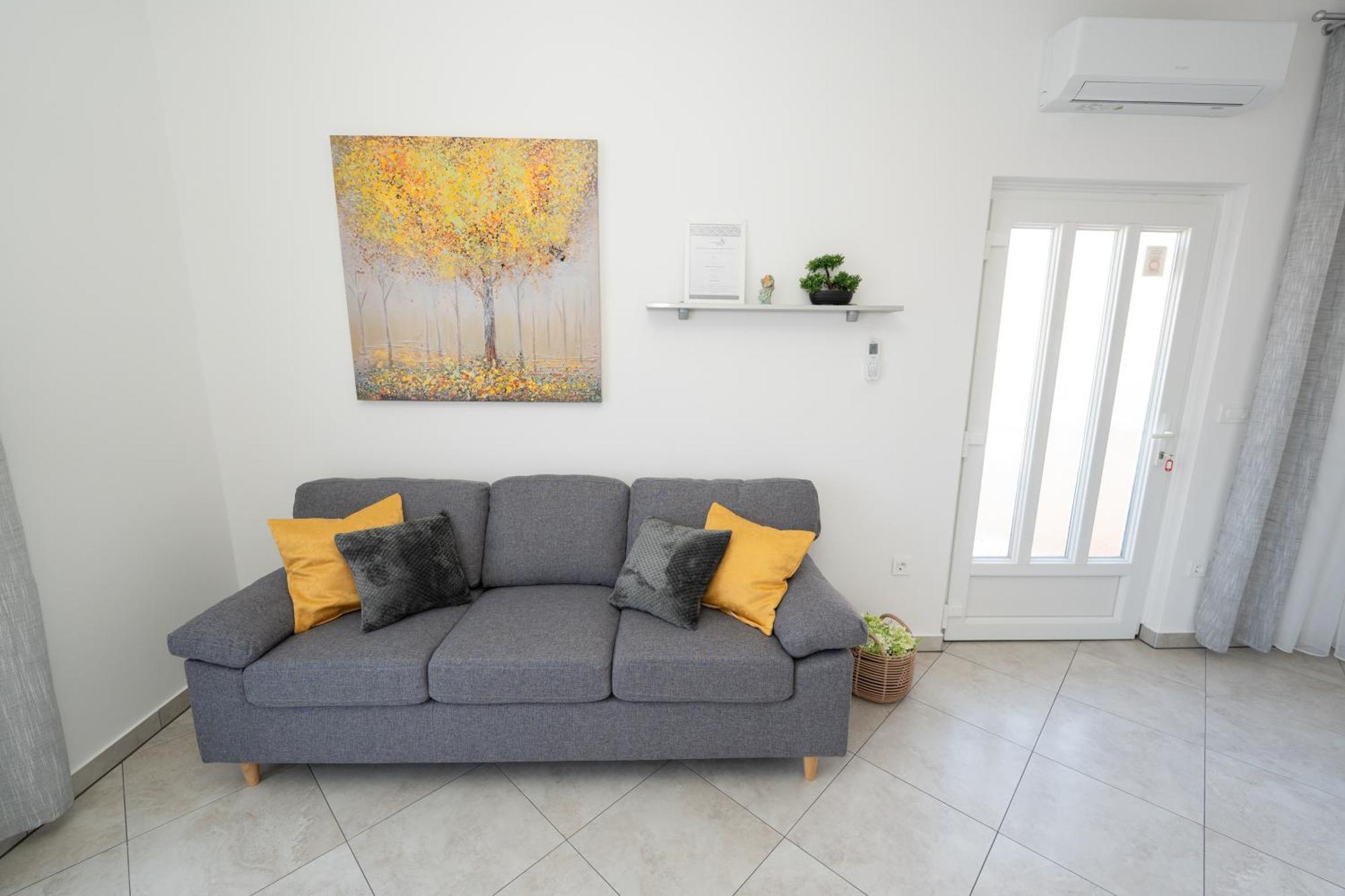 Apartments Biserka Novalja Szoba fotó