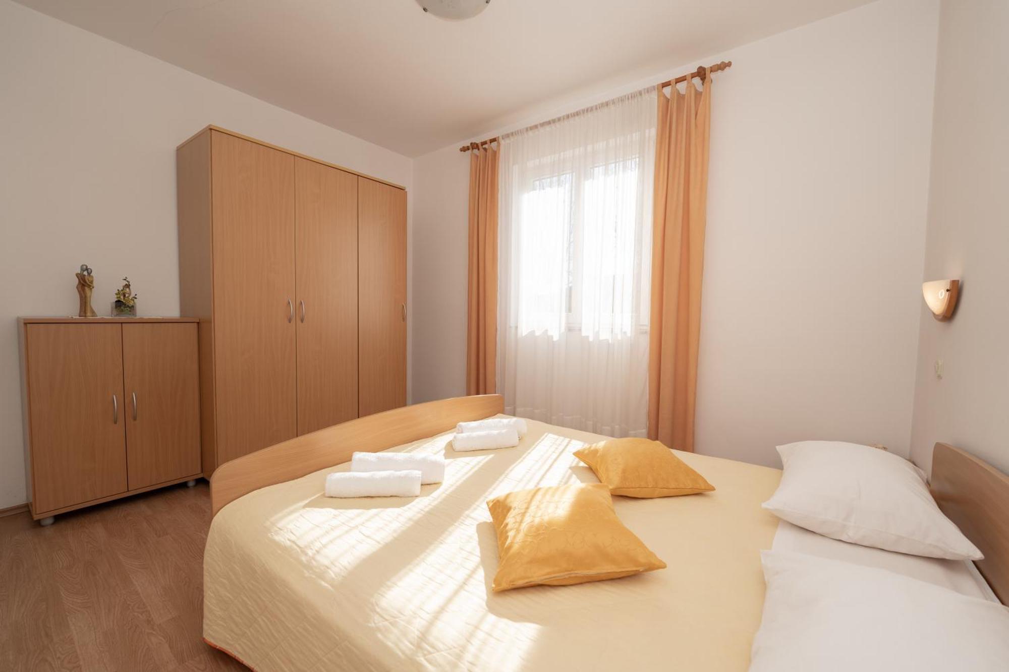 Apartments Biserka Novalja Kültér fotó