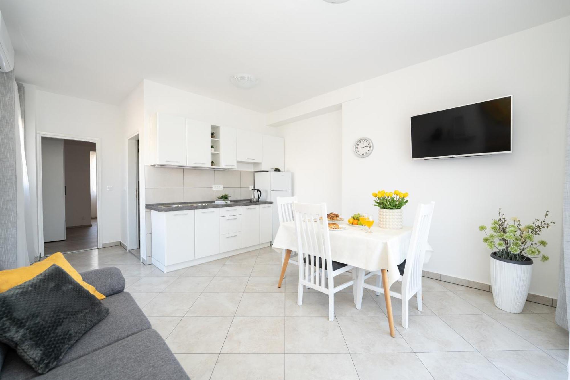 Apartments Biserka Novalja Kültér fotó